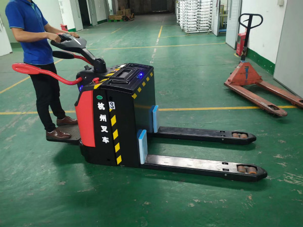 買了電動(dòng)搬運(yùn)車之后，怎樣使用才能更省錢？